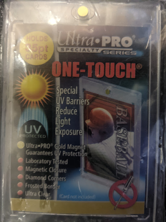 Ultra Pro One Touch 35 pt Magnetic Card Holder